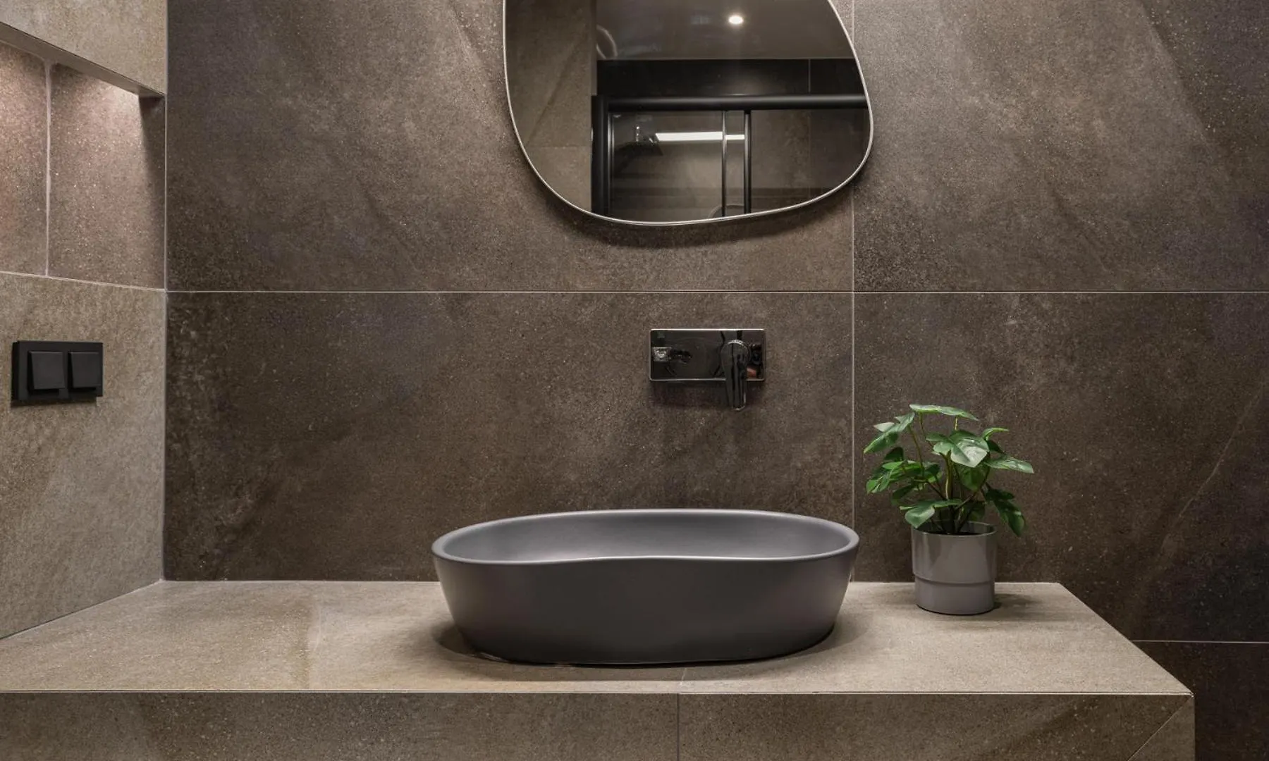 Az Premium Suite- 106 Thessaloniki Greece